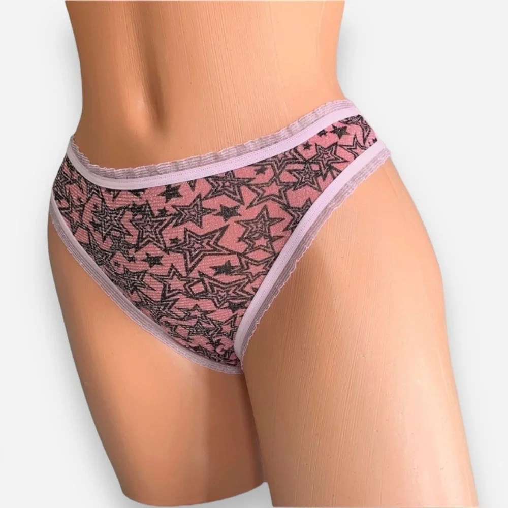 🌸New🌸 Medium Victoria’s Secret thong panty NWT